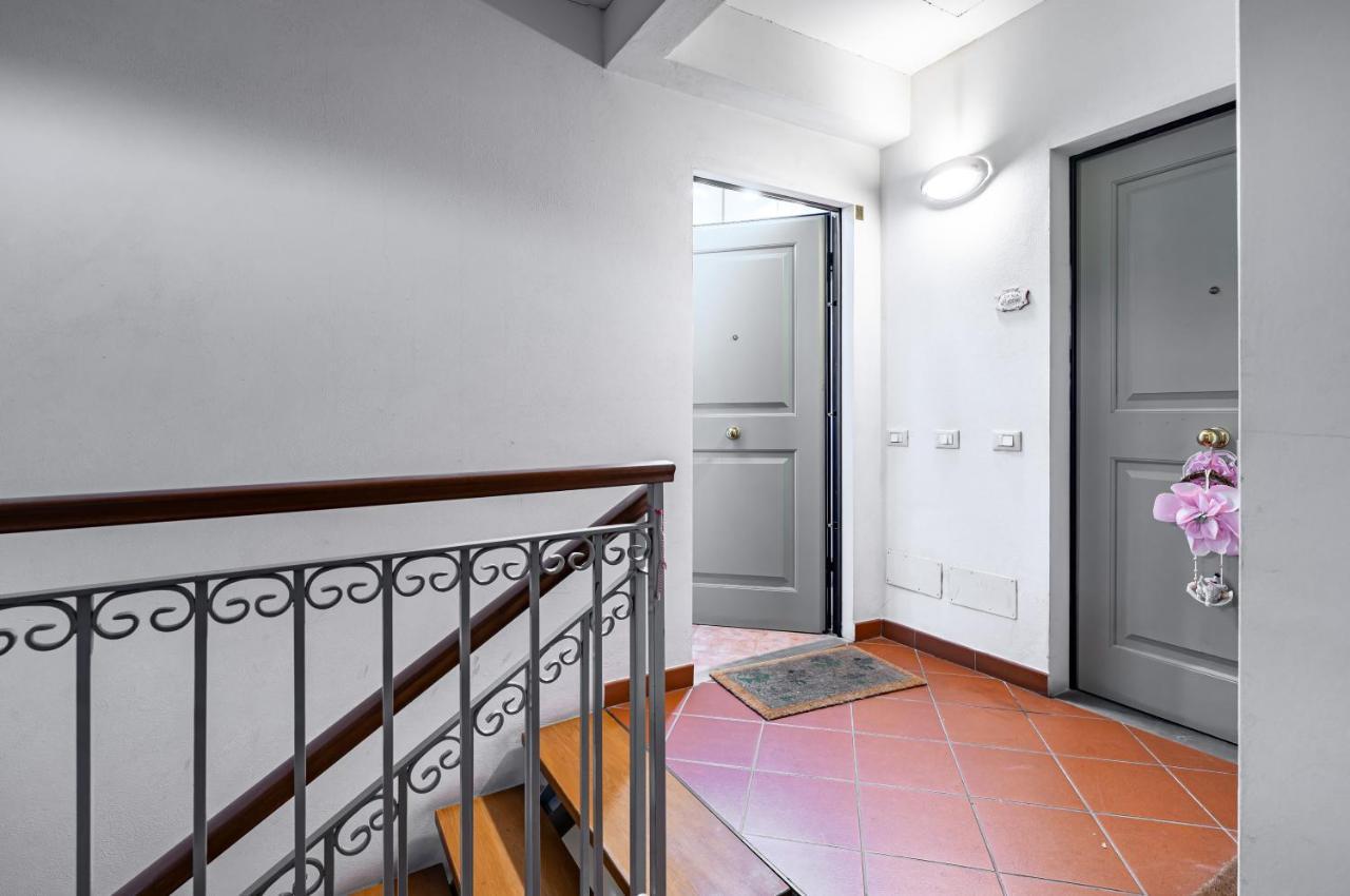 Arno River Quiet Apartment Firenze Bagian luar foto